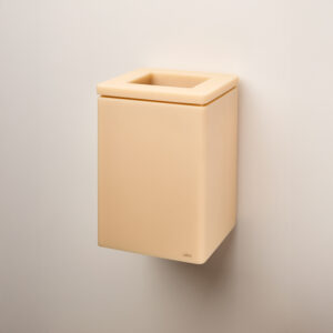 Theory Lixeira Vazada Fixa (19x29x19cm) Resina/Inox