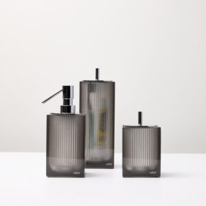 Lux Tampa Inox, Porta Sabão Líquido 01 kit (S.Líq/Alg e Cot/Esc. Fech) Resina/Inox Polido